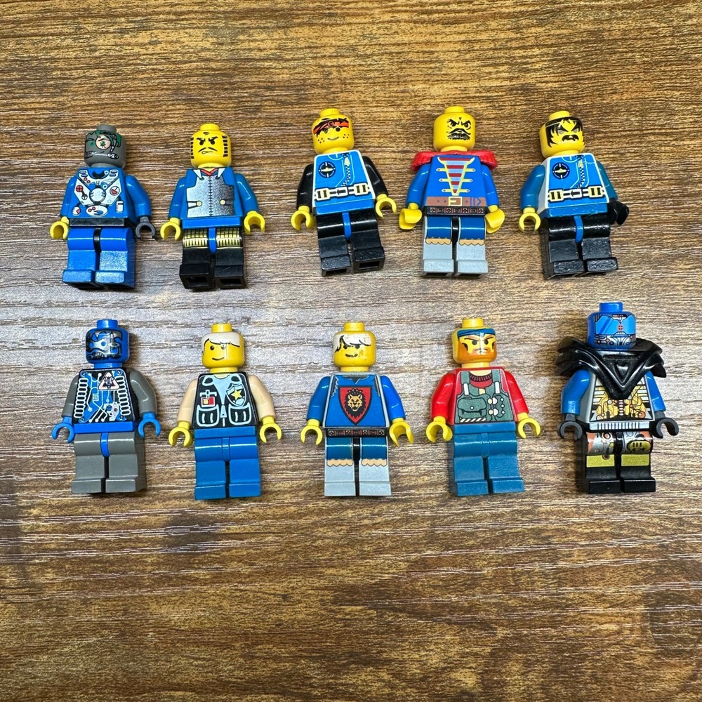 Lego Minifigure Lot 10pc Vintage Space Castle Town‎ Spyrius Lion Knight Figures